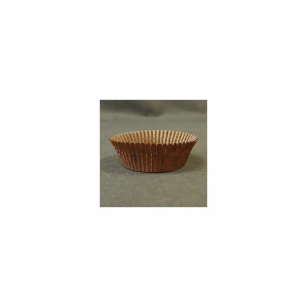 Caissette plissée brune 6 x 2,5 cm (n°1201) - par 1000