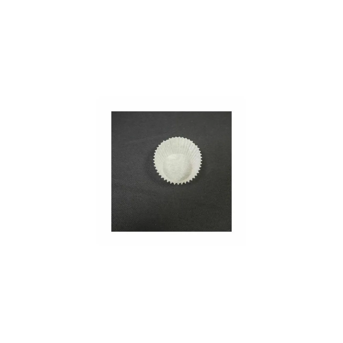 Caissette plissée ronde blanche 4 x 2,5 cm (n°8) - par 1000