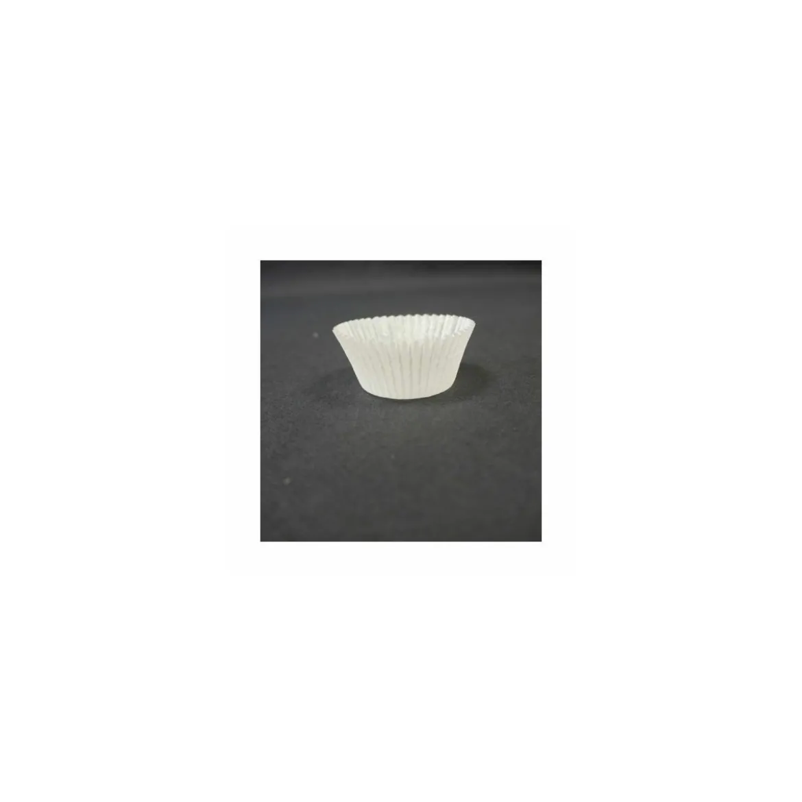 Caissette plissée ronde blanche 4 x 2,5 cm (n°8) - par 1000