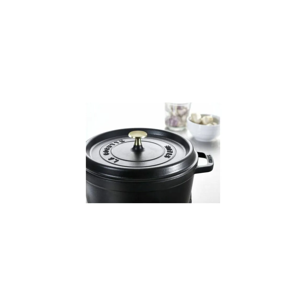 Cocotte fonte noire Staub ø 24 cm